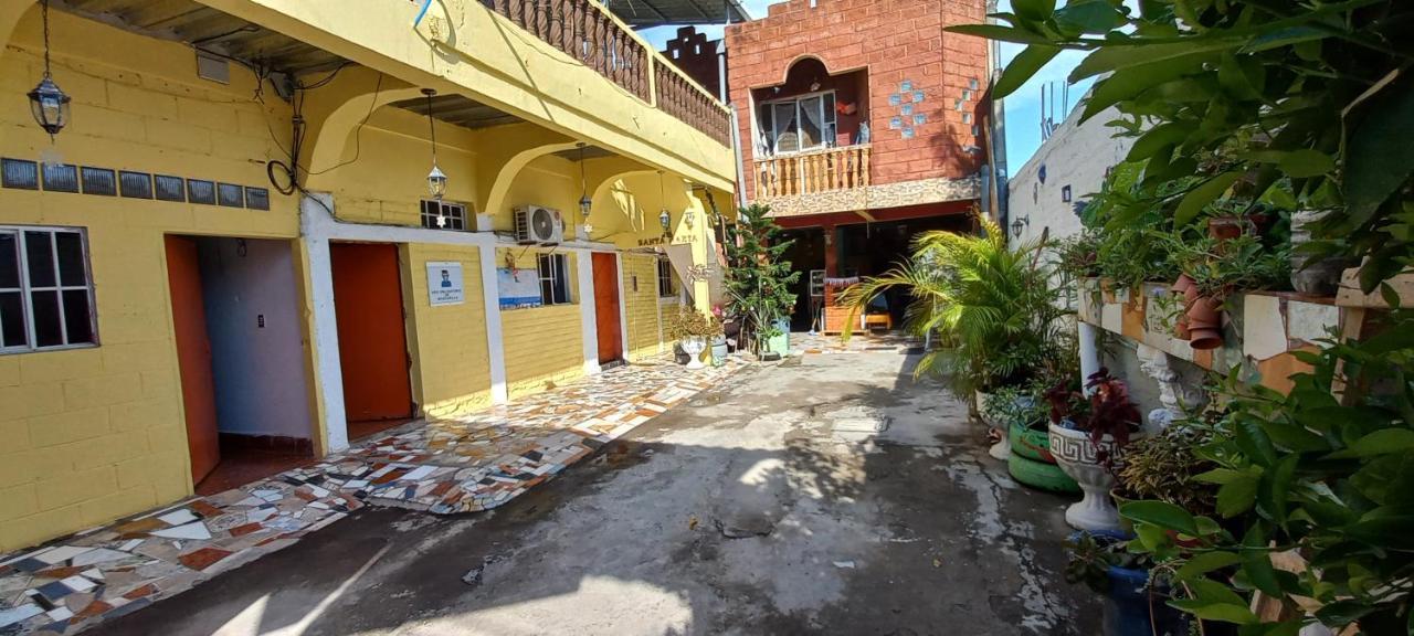 Hostal Santa Marta La Unión エクステリア 写真