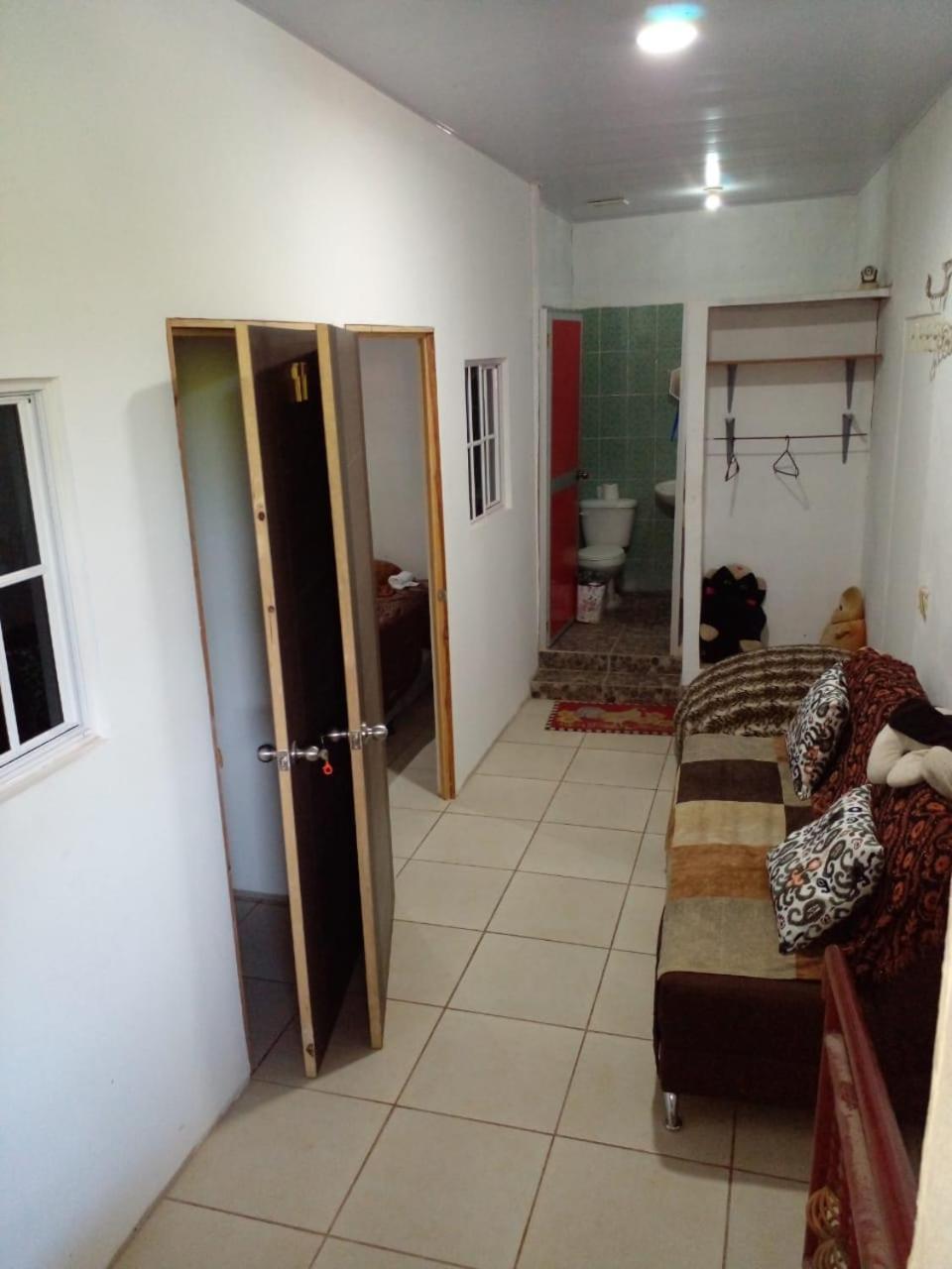 Hostal Santa Marta La Unión エクステリア 写真